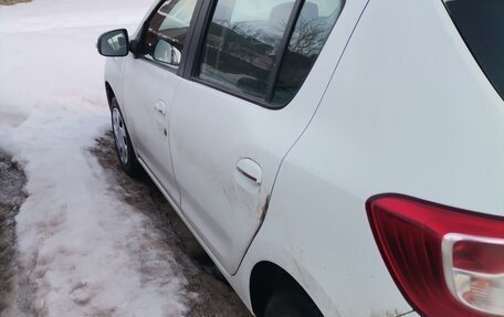 Renault Sandero II рестайлинг, 2015 год, 850 000 рублей, 19 фотография