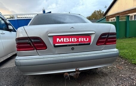 Mercedes-Benz E-Класс, 1999 год, 280 000 рублей, 16 фотография