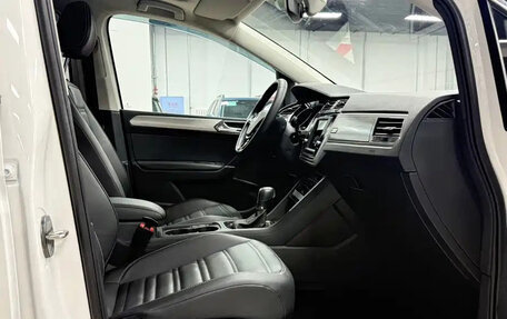 Volkswagen Touran III, 2022 год, 2 399 123 рублей, 9 фотография