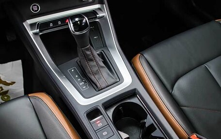 Audi Q3, 2022 год, 2 403 000 рублей, 11 фотография