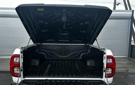 Toyota Hilux VIII, 2023 год, 4 310 007 рублей, 11 фотография