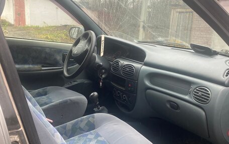 Renault Megane II, 1997 год, 70 000 рублей, 1 фотография