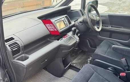 Honda Stepwgn IV, 2011 год, 1 550 000 рублей, 11 фотография