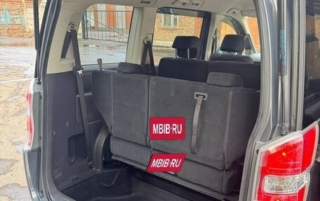 Honda Stepwgn IV, 2011 год, 1 550 000 рублей, 7 фотография