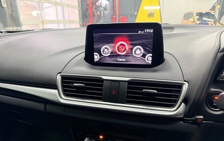 Mazda Axela, 2018 год, 1 700 000 рублей, 7 фотография