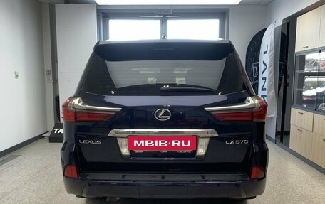 Lexus LX III, 2016 год, 7 480 000 рублей, 5 фотография