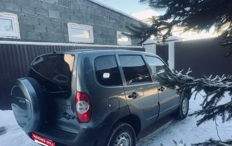 Chevrolet Niva I рестайлинг, 2010 год, 426 000 рублей, 5 фотография