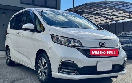 Honda Freed II, 2022 год, 1 253 000 рублей, 11 фотография
