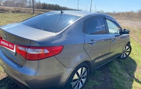 KIA Rio III рестайлинг, 2013 год, 930 000 рублей, 4 фотография