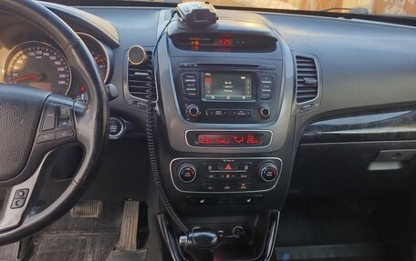 KIA Sorento II рестайлинг, 2017 год, 1 990 000 рублей, 8 фотография