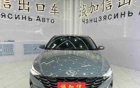 Hyundai Elantra, 2022 год, 1 550 000 рублей, 2 фотография