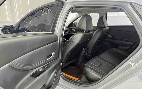 Hyundai Elantra, 2022 год, 1 550 000 рублей, 13 фотография