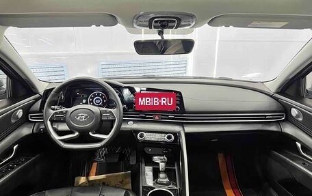 Hyundai Elantra, 2022 год, 1 550 000 рублей, 15 фотография