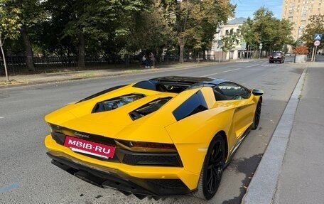 Lamborghini Aventador I рестайлинг, 2019 год, 35 000 000 рублей, 5 фотография