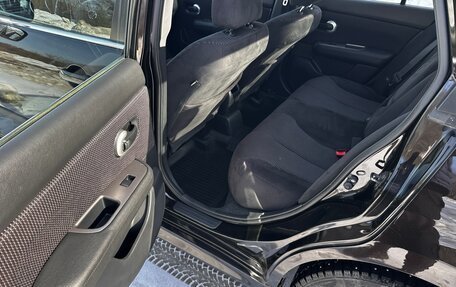 Nissan Tiida, 2011 год, 581 000 рублей, 24 фотография