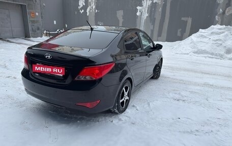 Hyundai Solaris II рестайлинг, 2016 год, 1 000 000 рублей, 6 фотография