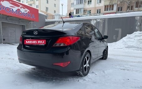 Hyundai Solaris II рестайлинг, 2016 год, 1 000 000 рублей, 7 фотография