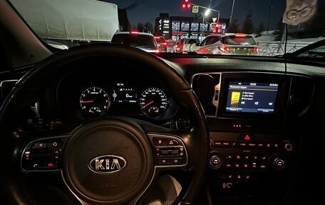 KIA Sportage IV рестайлинг, 2016 год, 1 800 000 рублей, 12 фотография