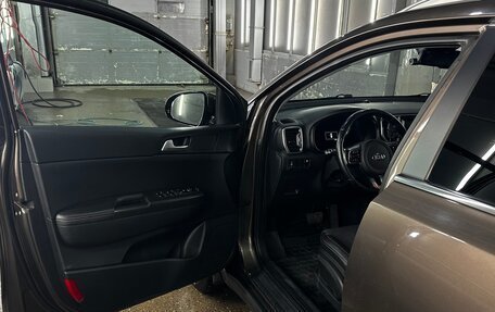 KIA Sportage IV рестайлинг, 2016 год, 1 800 000 рублей, 8 фотография