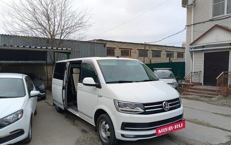Volkswagen Caravelle T6 рестайлинг, 2018 год, 3 550 000 рублей, 2 фотография