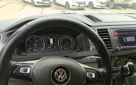 Volkswagen Caravelle T6 рестайлинг, 2018 год, 3 550 000 рублей, 7 фотография