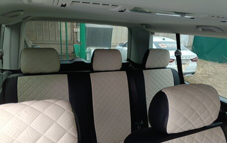 Volkswagen Caravelle T6 рестайлинг, 2018 год, 3 550 000 рублей, 8 фотография