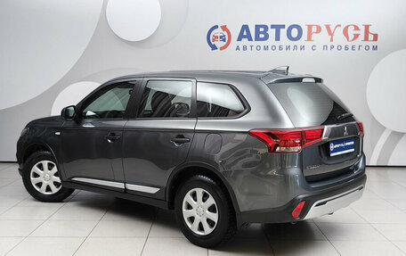 Mitsubishi Outlander III рестайлинг 3, 2020 год, 1 957 000 рублей, 2 фотография