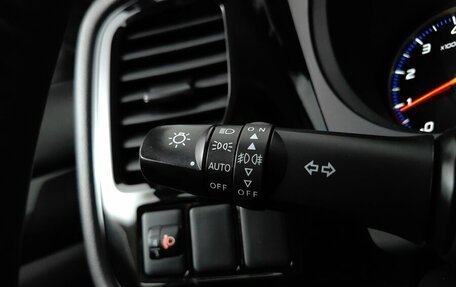 Mitsubishi Outlander III рестайлинг 3, 2020 год, 1 957 000 рублей, 20 фотография