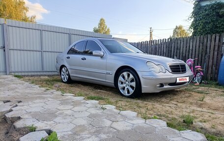 Mercedes-Benz C-Класс, 2003 год, 450 000 рублей, 5 фотография