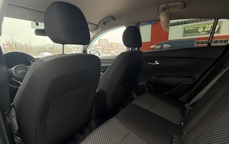 KIA Rio IV, 2019 год, 1 600 000 рублей, 10 фотография