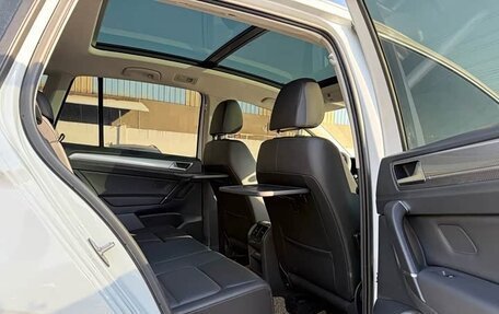 Volkswagen Golf Sportsvan I, 2020 год, 1 600 000 рублей, 15 фотография