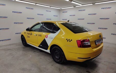 Skoda Octavia, 2019 год, 982 000 рублей, 4 фотография