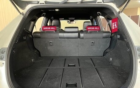 Toyota Harrier, 2020 год, 2 045 666 рублей, 17 фотография