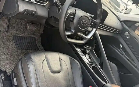 Hyundai Elantra, 2021 год, 1 089 000 рублей, 8 фотография