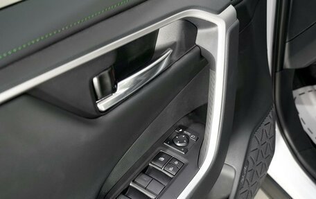 Toyota RAV4, 2025 год, 4 099 000 рублей, 13 фотография