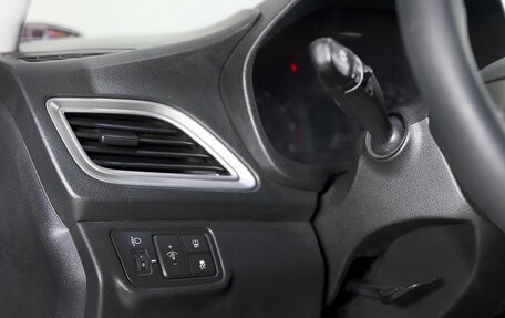 Hyundai Solaris II рестайлинг, 2019 год, 1 160 000 рублей, 11 фотография