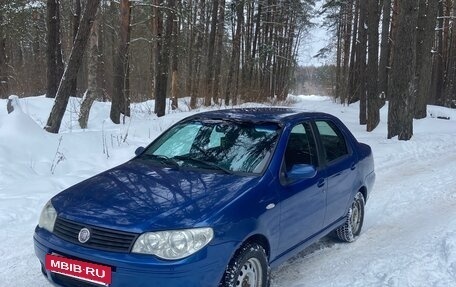 Fiat Albea I рестайлинг, 2009 год, 385 000 рублей, 2 фотография