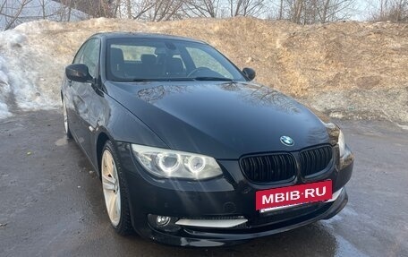 BMW 3 серия, 2011 год, 1 500 000 рублей, 2 фотография