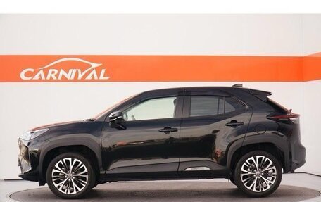 Toyota Yaris Cross, 2022 год, 1 496 000 рублей, 7 фотография