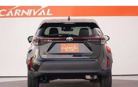 Toyota Yaris Cross, 2022 год, 1 496 000 рублей, 5 фотография