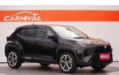 Toyota Yaris Cross, 2022 год, 1 496 000 рублей, 3 фотография