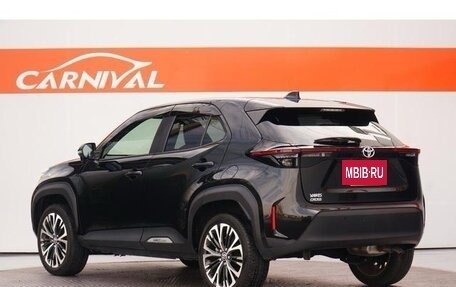 Toyota Yaris Cross, 2022 год, 1 496 000 рублей, 4 фотография