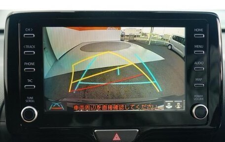 Toyota Yaris Cross, 2022 год, 1 496 000 рублей, 10 фотография