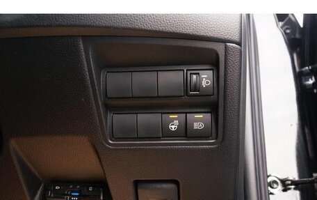 Toyota Yaris Cross, 2022 год, 1 496 000 рублей, 23 фотография