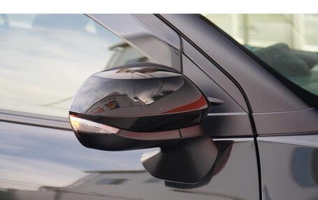 Toyota Yaris Cross, 2022 год, 1 496 000 рублей, 37 фотография