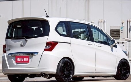 Honda Freed I, 2014 год, 927 000 рублей, 6 фотография