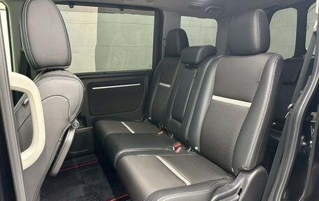 Honda Stepwgn IV, 2018 год, 2 250 000 рублей, 8 фотография