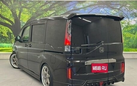 Honda Stepwgn IV, 2018 год, 2 250 000 рублей, 5 фотография