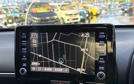 Toyota Yaris Cross, 2022 год, 1 606 153 рублей, 14 фотография