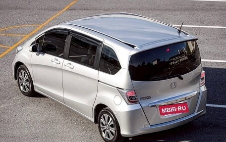 Honda Freed I, 2015 год, 957 000 рублей, 5 фотография